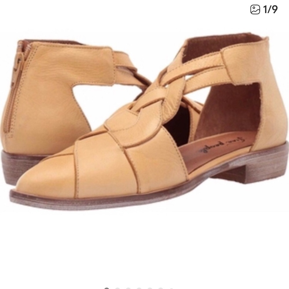 Free People Wanderlust Flat